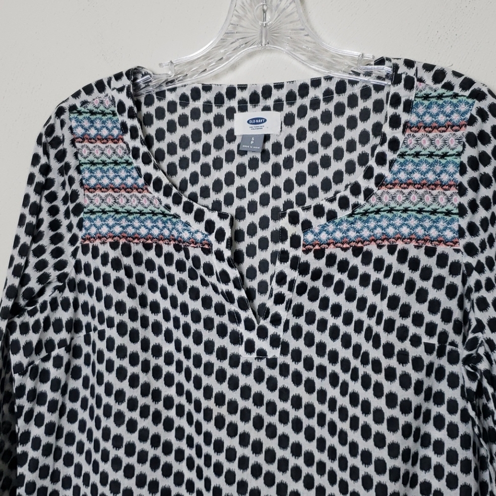 Old Navy Embroidered Tunic Dress